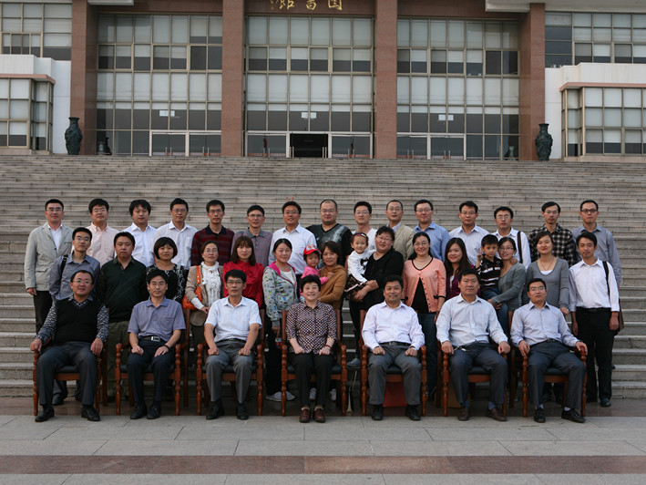 交通运输工程学科5名博士生参加2005年全国博士生学术论坛