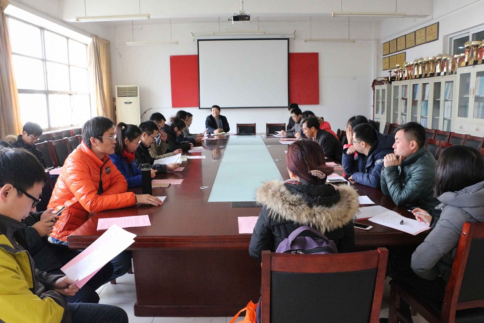 中城网：甘肃省苹果产业发展研讨会在庆阳市隆重召开