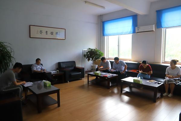 每日甘肃网-兰州晨报：甘农大学生开展问卷调查和支教助学活动(图)
