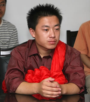 赵辉